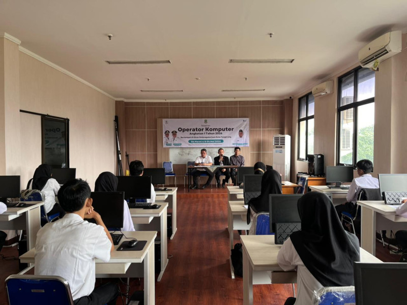 PEMBUKAAN OPERATOR KOMPUTER ANGKATAN 1 2026