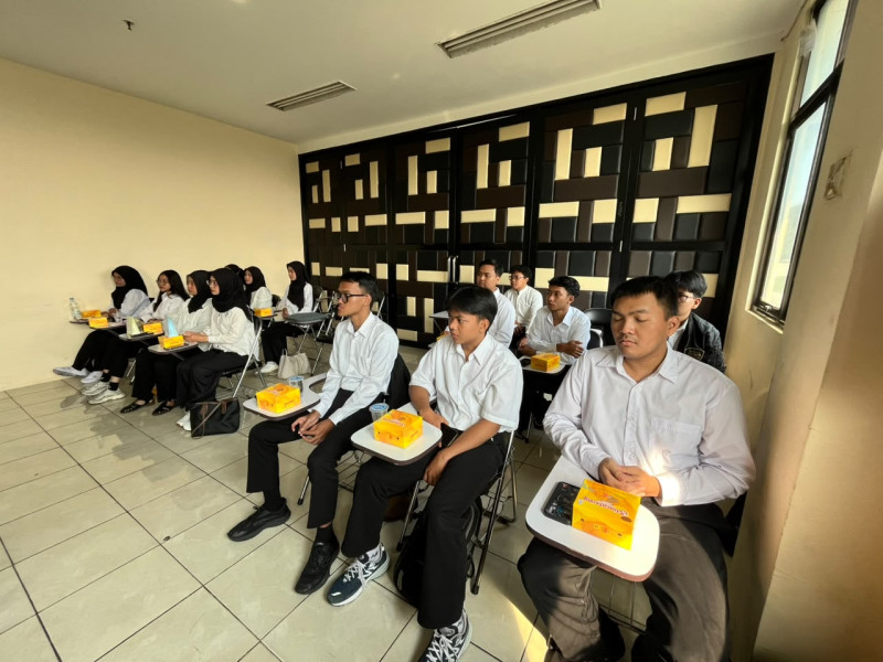 PENUTUPAN PELATIHAN ARTIFICIAL INTELLIGENCE (AI) ANGKATAN 3 TAHUN 2026 DI BLK KOTA TANGERANG